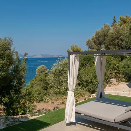 Cavo- With Private Sea Access