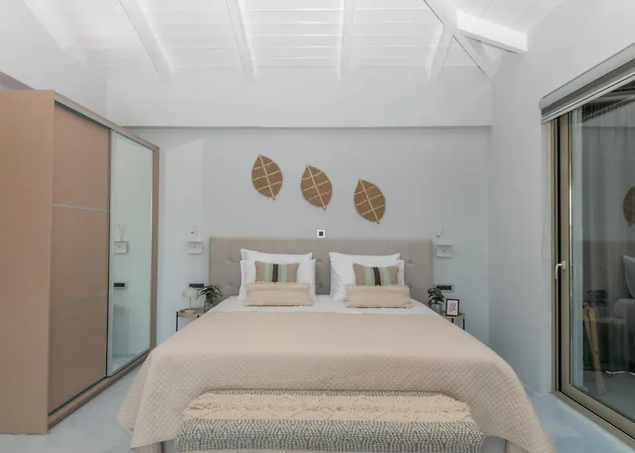 Cavo- With Private Sea Access Villa Marathiás