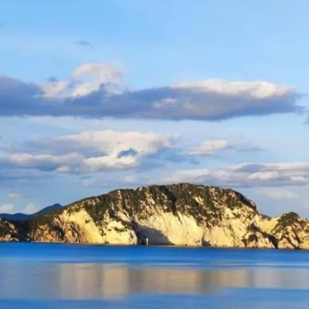 Cavo- With Private Sea Access * Marathiás