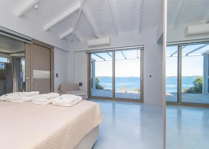 Cavo- With Private Sea Access